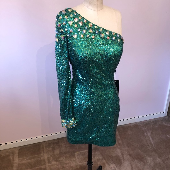 green sequin cocktail dress